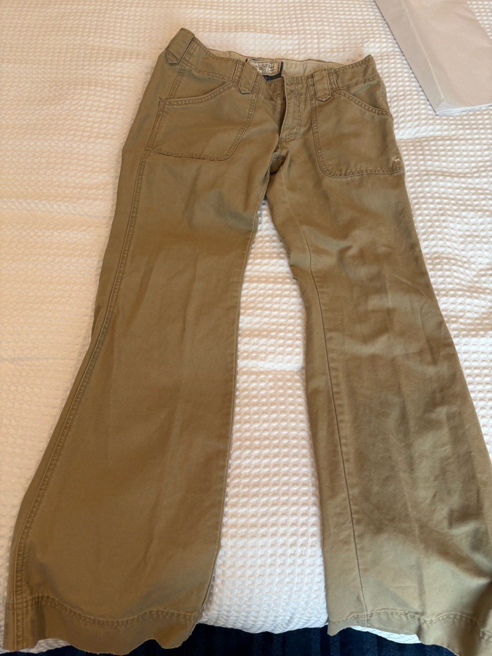 Abercrombie & Fitch Women's Khaki Flare Chinos - Olive Tan
